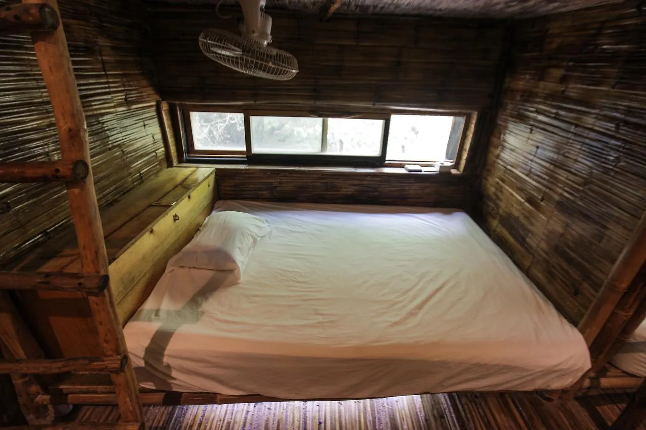 Bambu Gran Palas Hostal Party 0*, Tulum México