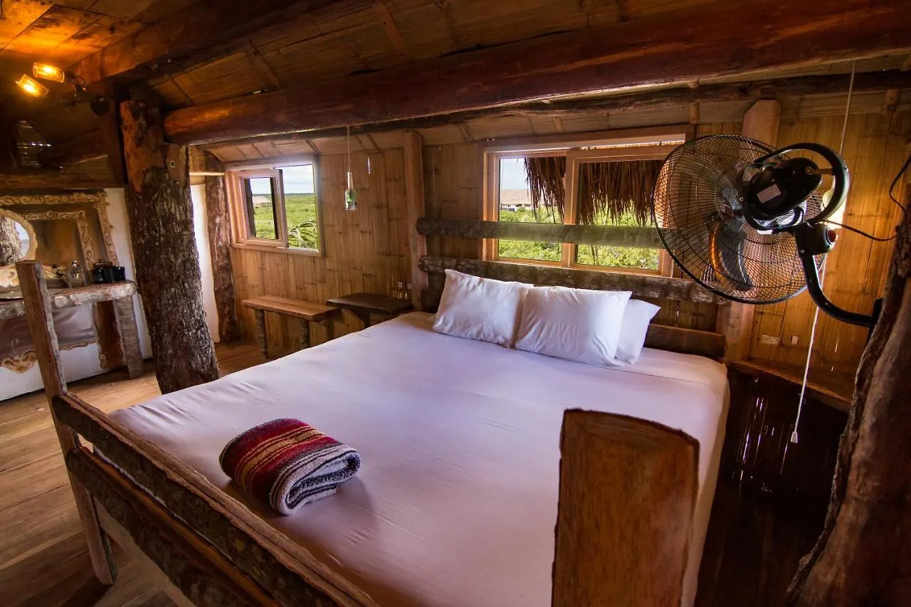 Bambu Gran Palas Hostal Party Hostel Tulum