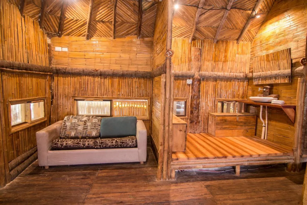 Bambu Gran Palas Hostal Party Tulum