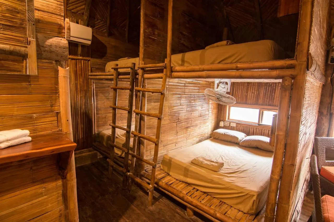 Bambu Gran Palas Hostal Party